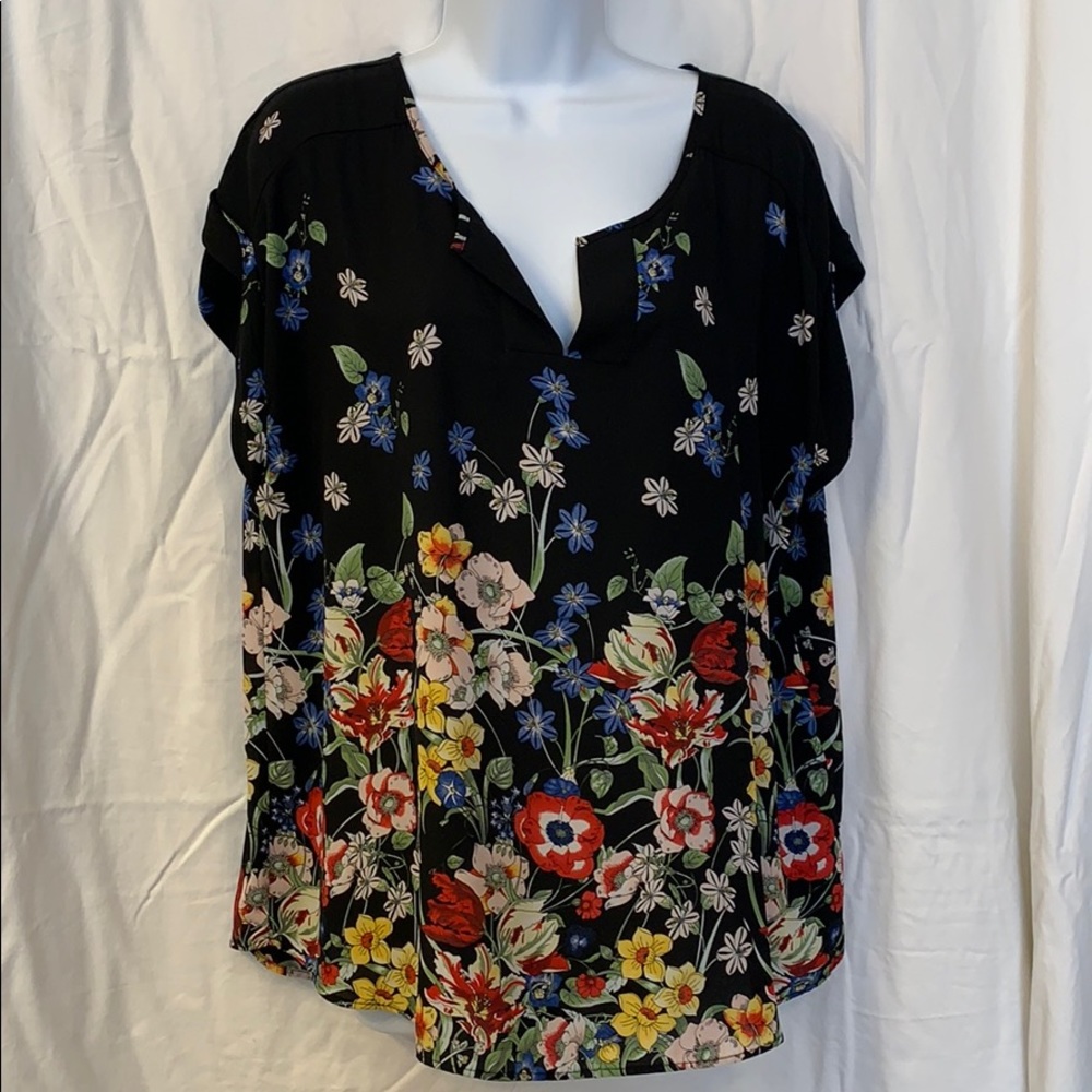 New York & Co Cuffed Cap Sleeve Blouse